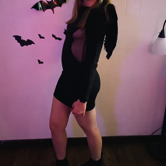 Black Long Sleeve, Sheer Back and sleeves - Picture 3 of 4